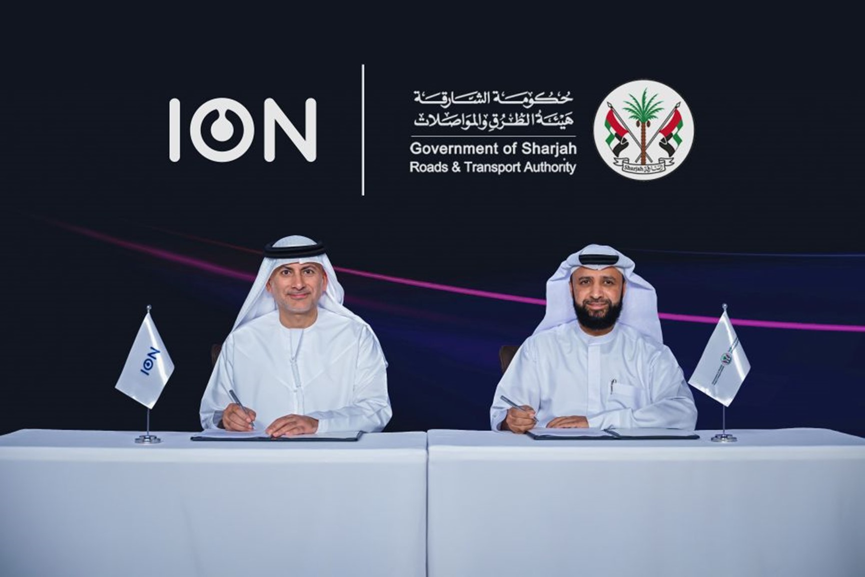  هيئة الطرق والمواصلات بالشارقة تعلن شراكة استراتيجية لنشر أكثر من 100 شاحن سريع للمركبات الكهربائية في الإمارة